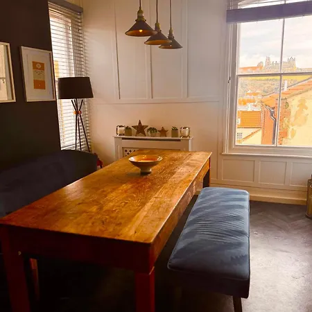 Botanicals Town House * 휫비