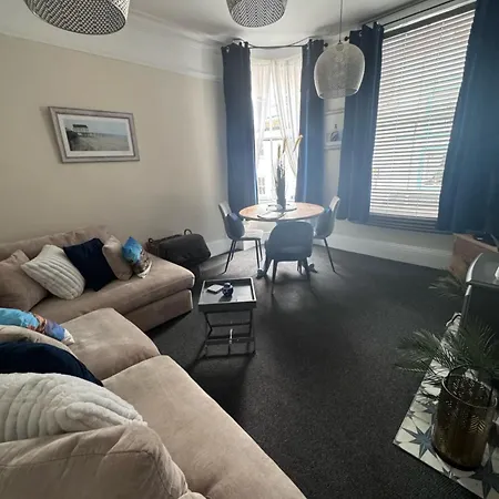 Botanicals Town House