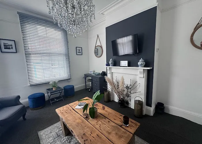 Апартаменты Botanicals Town House Уитби