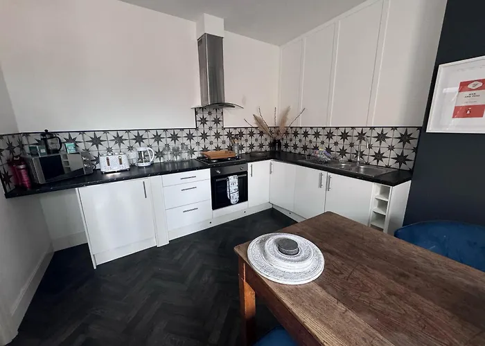 Botanicals Town House * Уитби