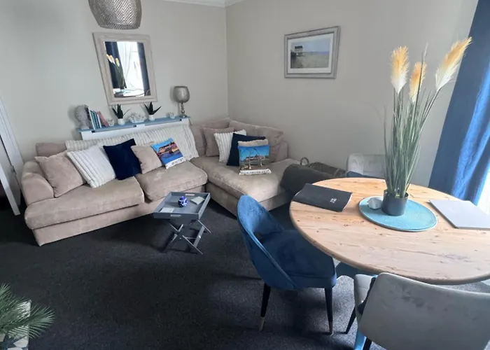 Botanicals Town House