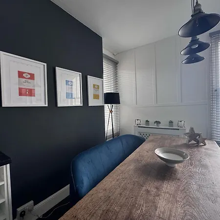 Botanicals Town House Διαμέρισμα Γουίτμπι