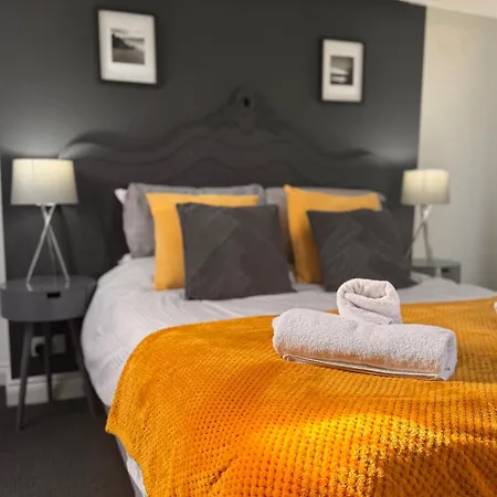 Botanicals Town House Whitby